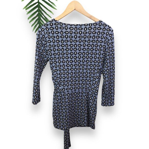 Ann Taylor Tossed Leaf Print Side-Tie Top - Picture 5 of 9